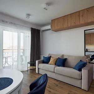 Nad Rzeka 72, Rynek 500 M Apartament